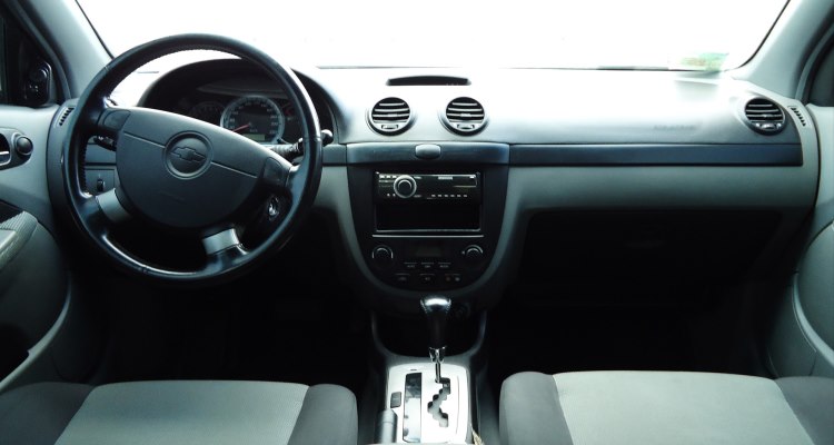 Chevrolet lacetti панель