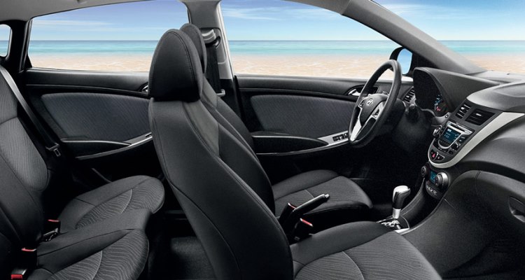 Hyundai Solaris салон
