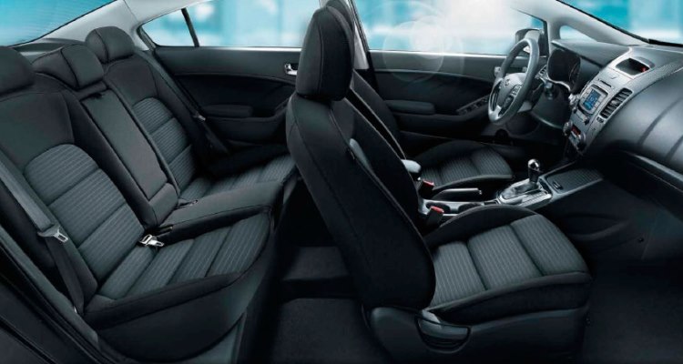 Kia Cerato салон